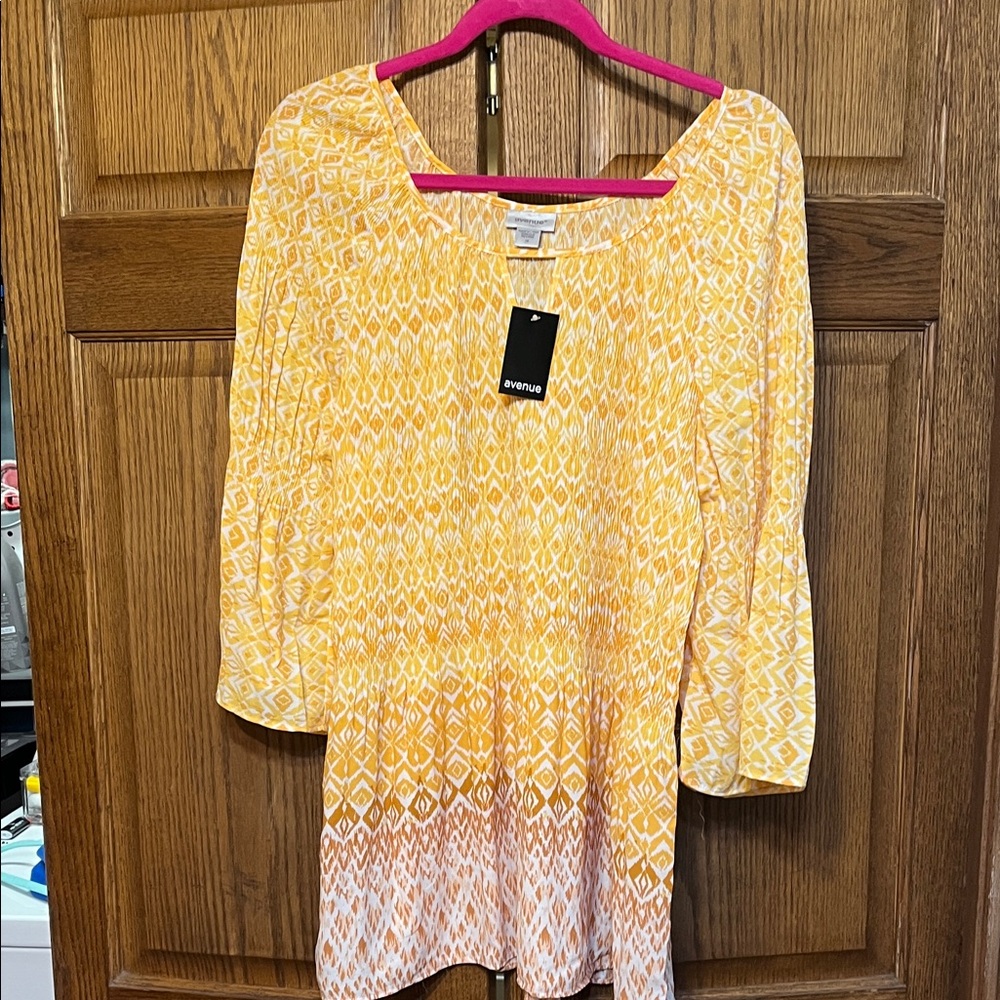 Nine West stretchy Women's Tunic New with Tags  size 16